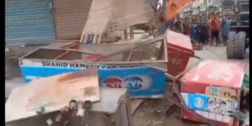 Kot Addu Para Force Launches Official Anti-Encroachment Operation in Chowk Sarwar Shaheed